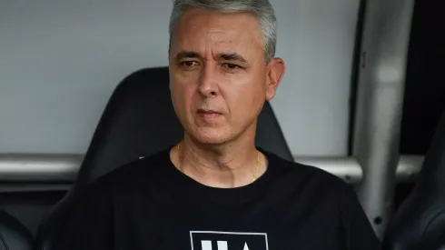 Foto: Thiago Ribeiro/AGIF – Tiago Nunes foi demitido