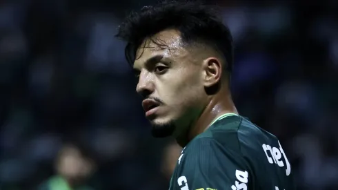 Situação de Gabriel Menino azeda no Palmeiras. Foto: Marcello Zambrana/AGIF
