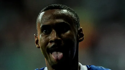 Ademir manda recado após gol. Foto: Jhony Pinho/AGIF