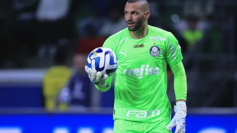 SP – SAO PAULO – 30/08/2023 – LIBERTADORES 2023, PALMEIRAS X DEPORTIVO PEREIRA – Weverton goleiro do Palmeiras durante partida contra o Deportivo Pereira no estadio Arena Allianz Parque pelo campeonato Libertadores 2023. Foto: Ettore Chiereguini/AGIF
