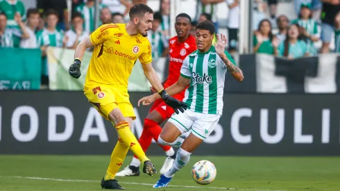 Foto: Luiz Erbes/AGIF - Anthoni foi personagem da vitória do Inter