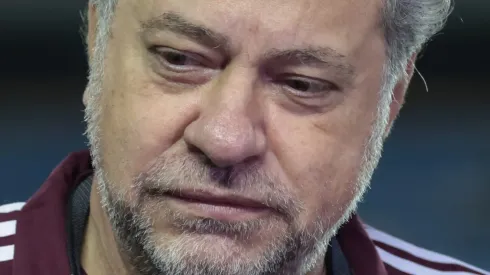 Casares desabafou durante a coletiva sobre a arbitragem do clássico