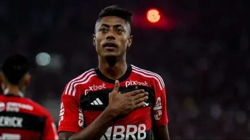 Foto: Thiago Ribeiro/AGIF – Bruno Henrique demonstra profissionalismo e maturidade no Flamengo
