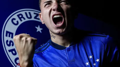 Álvaro Barreal, novo atacante do Cruzeiro tem o nome publicado no BID. Foto: Gustavo Aleixo / Cruzeiro.
