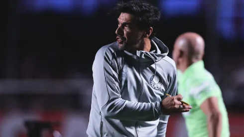 Foto: Ettore Chiereguini/AGIF - Abel não se conforma com acordo do São Paulo com tribunal