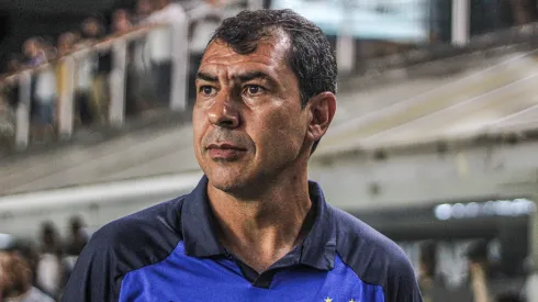 Treinador segue em busca do título do Campeonato Paulista
