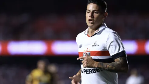 Foto: Marcello Zambrana/AGIF – James Rodríguez foi alvo de reclamações após eliminação do Tricolor
