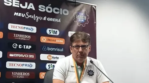 Presidente do Caxias critica arbitragem com o Grêmio
