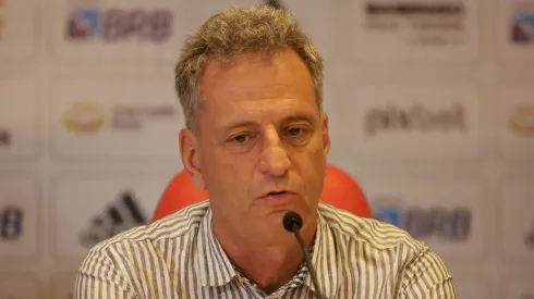 O mandatário vem buscando alternativas para seguir com a construção do estádio
