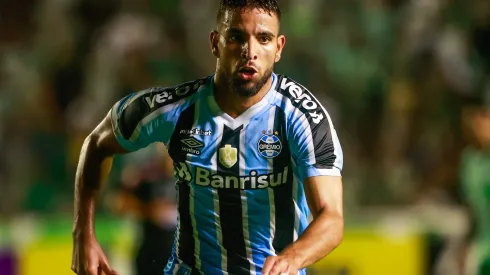 Foto: Luiz Erbes/AGIF – Pepê já jogou no futebol português 
