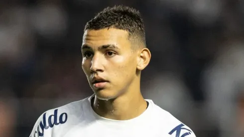 SP - SANTOS - 17/05/2023 - COPA DO BRASIL 2023, SANTOS X BAHIA - Deivid Washington jogador do Santos durante partida contra o Bahia no estadio Vila Belmiro pelo campeonato Copa do Brasil 2023.