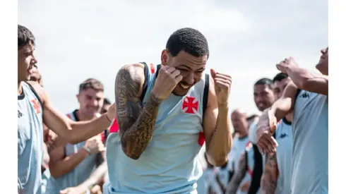 Foto: Leandro Amorim/Vasco - Clayton Silva fez dois gols na goleada do Vasco sobre o Olaria por 5 a 0