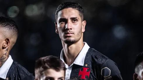 Praxedes é um dos quatro jogadores do Vasco que estão na 'barca' de saída de São Januário - Foto: Leandro Amorim/Vasco