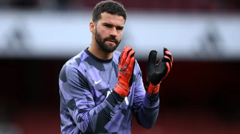 Foto: Justin Setterfield/Getty Images - Alisson é o goleiro titular do Liverpool