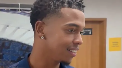 Carlinhos, atacante do Flamengo – Foto: Reprodução/X/Lucas Bayer