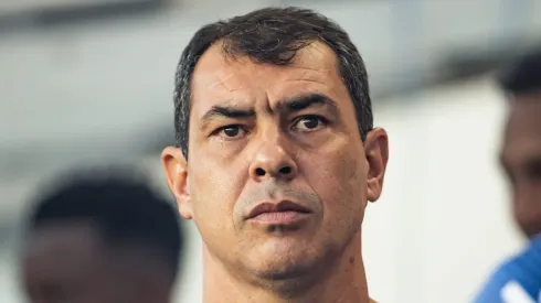 Carille na primeira partida da final do Paulistão entre Santos x Palmeiras, na Vila Belmiro