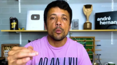 Alvo do Corinthians desmentiu informação de André Hernan – Foto: Reprodução/Youtube.
