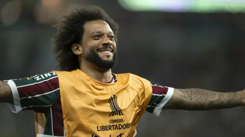 Marcelo jogador do Fluminense comemora título após a partida contra o Boca Juniors no estádio Maracanã