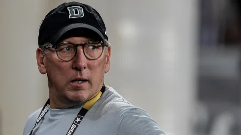 Dono da SAF do Botafogo faz críticas internas após os jogos. Thiago Ribeiro/AGIF.