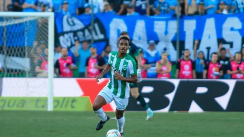 Caique é destaque do Juventude