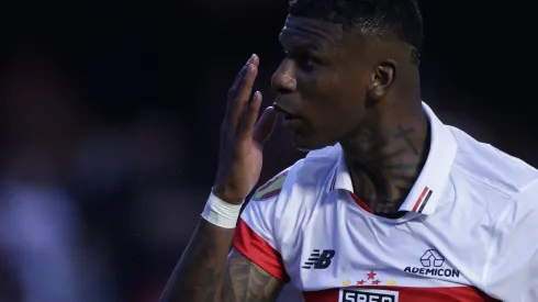 Arboleda, jogador do São Paulo.