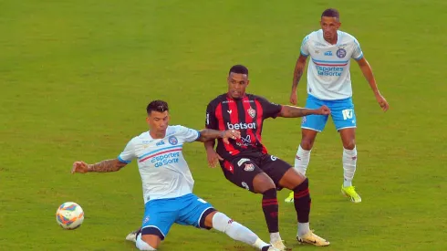 O duelo entre Bahia e Vitória possui igualdade sob as mais diversas formas dentro de campo. 
