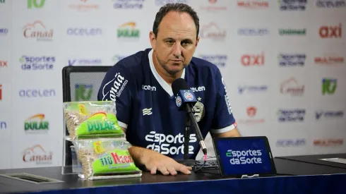 Rogério Ceni assume culpa por vice do Bahia.