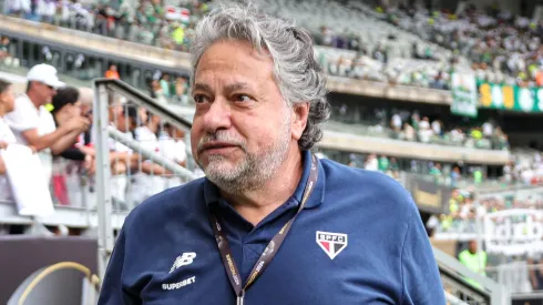 Sem espaço no São Paulo, diretoria buscar lucrar com saída de lateral