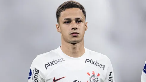 Matheus Araújo pode sair do Corinthians rumo a MLS ou Cruzeiro
