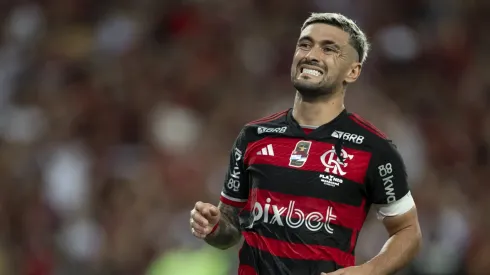 Uruguaio foi alvo de críticas por atuação em Flamengo x Palestino. Jorge Rodrigues/AGIF.

