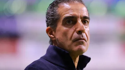 Renato Paiva, técnico do Toluca, foi comentado no São Paulo para o lugar de Thiago Carpini
