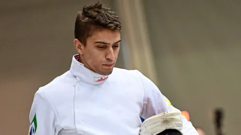 Alexandre Camargo perdeu vaga olímpica nos últimos segundos no Pré-Olímpico. Foto: Eva Pavia/FIE