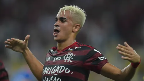 Jogador garantiu que a prioridade é ficar na Europa. Thiago Ribeiro/AGIF.
