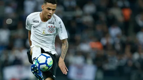Corinthians deve Nacional por Thiaguinho