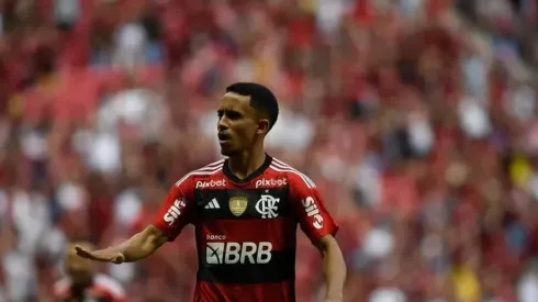 Foto: Marcelo Côrtes / Flamengo – Matheus Gonçalves faz pedido a comissão de Tite

