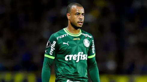 Foto: Getty Images – Mayke, lateral do Palmeiras, projeta jogo contra o Flamengo
