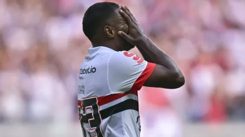 Nikão deixa o São Paulo rumo ao Athletico e gera economia ao Tricolor