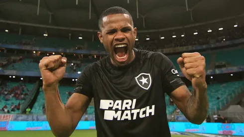 Júnior Santos tem decisão sobre futuro – Foto: Vítor Silva/Botafogo
