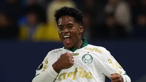 Endrick commeorando seu gol pelo Palmeiras. (Foto: Cesar Greco/Palmeiras/by Canon)