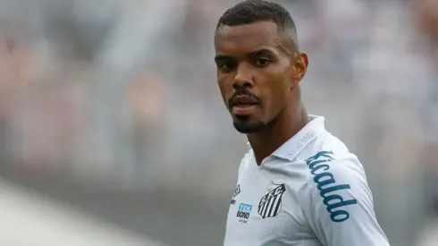 Foto: Raul Baretta/Santos FC – Lucas Pires pode retornar ao Santos
