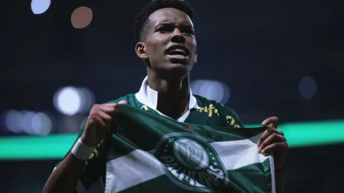 Estevao jogador do Palmeiras comemora seu gol durante partida contra o Botafogo-SP no estadio Arena Allianz Parque pelo campeonato Copa Do Brasil 2024. Foto: Ettore Chiereguini/AGIF