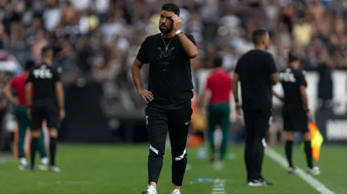 António Oliveira terá tarefa difícil para vencer Fortaleza.