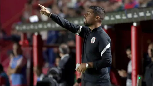 Foto:  Daniel Jayo/Getty Images – Treinador do Corinthians
