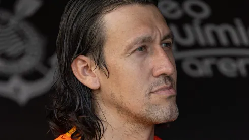 Cássio no banco de reservas em partida entre Corinthians e Fluminense, na Neo Química Arena, pelo Campeonato Brasileiro, no dia 28/04/2024.