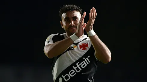 Payet retorna ao Vasco após lesão, e contribui com os 3 pontos em São Januário. Foto: Thiago Ribeiro/AGIF