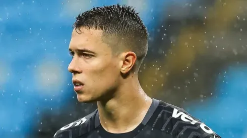 Brenno, goleiro do Grêmio, durante partida contra o Bragantino no estádio Arena do Grêmio, pelo Brasileirão Série A 2021