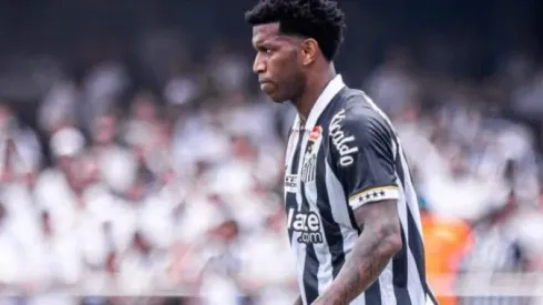 Foto: Raul Baretta/ Santos FC. – Gil marca primeiro gol pelo Santos