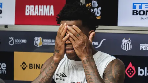 Gil vem sendo um dos principais jogadores do Santos na Série B