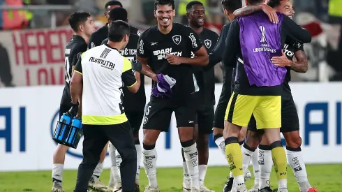 Botafogo vence Universitario e se classifica na Libertadores; veja as atuações