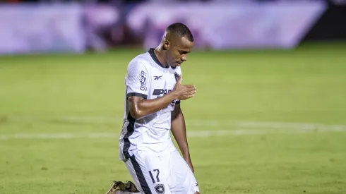 Jogador do Botafogo comemoram vitoria. Foto: Jhony Pinho/AGIF
